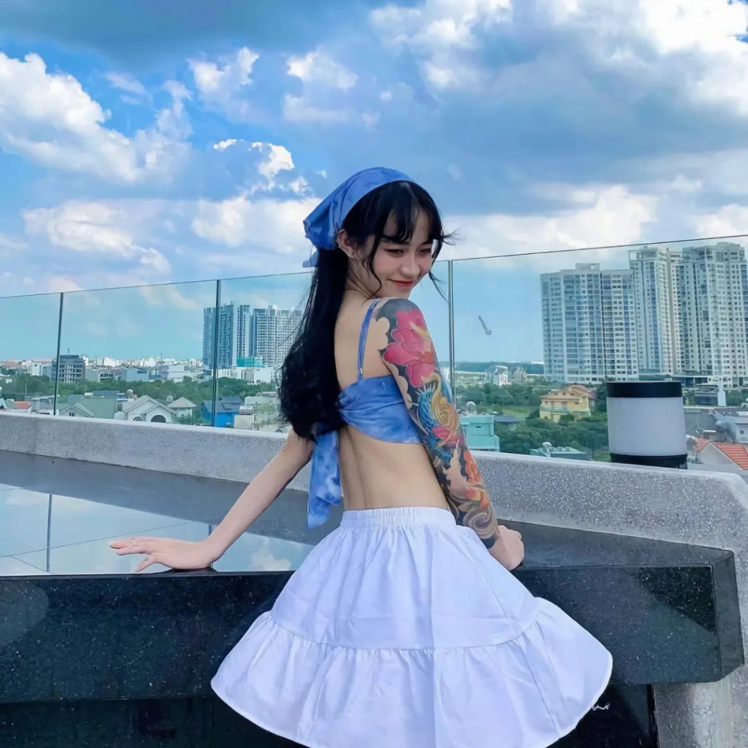 漫画爆高墙